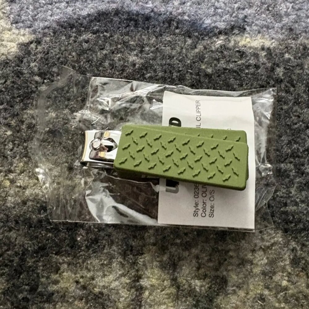 Undefeated Nail Clipper - Picture 2 of 2